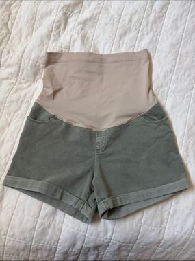 Liz Lange Maternity Jean Shorts